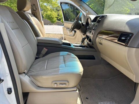 2015 Nissan Armada Platinum