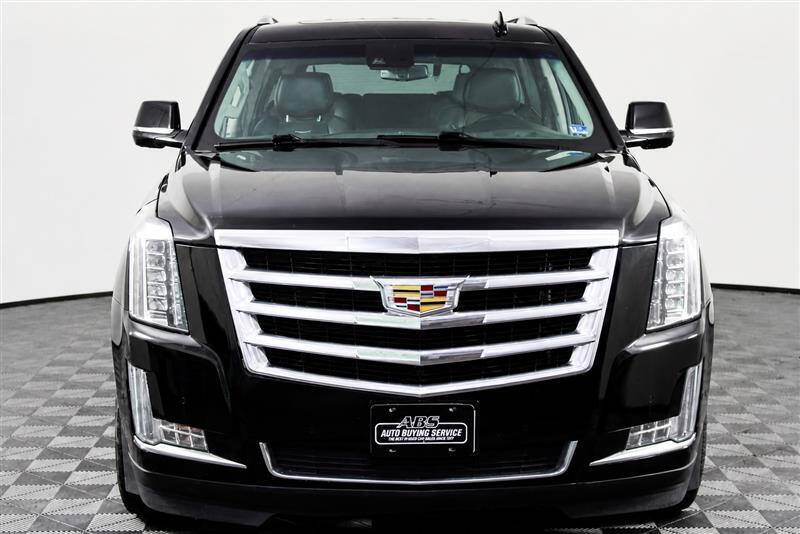 2018 Cadillac Escalade Luxury