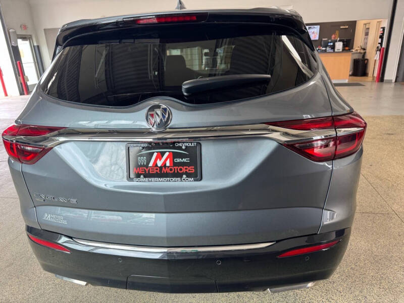 2021 Buick Enclave Essence
