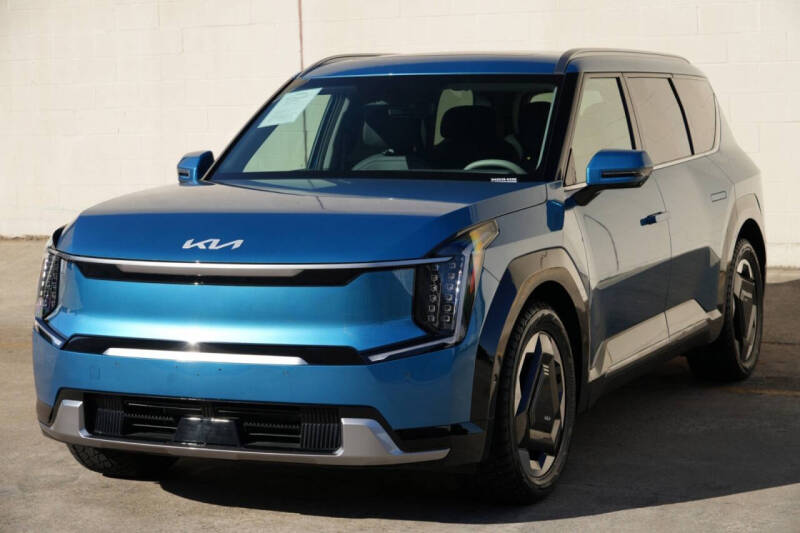 2024 Kia EV9 Land