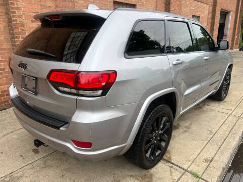 2017 Jeep Grand Cherokee Altitude
