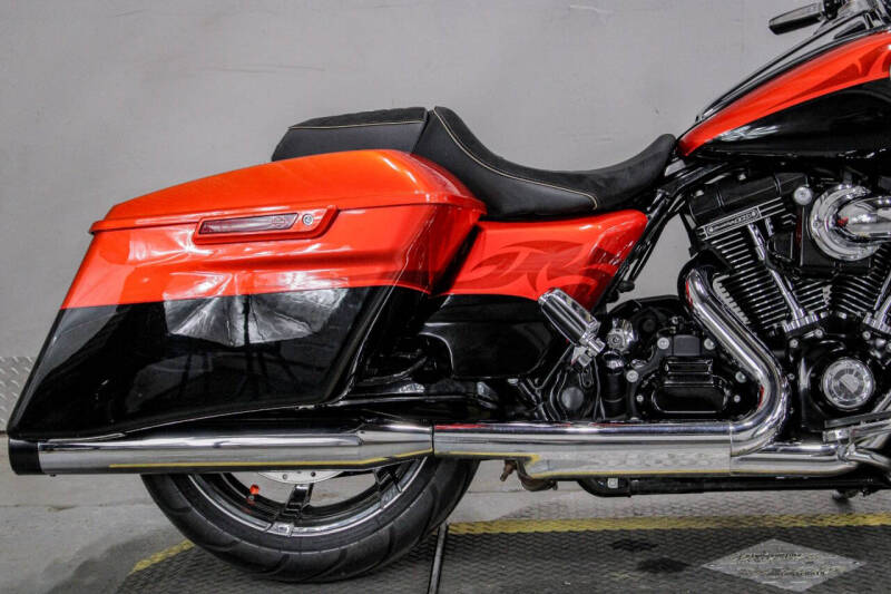 2014 Harley-Davidson CVO Road King
