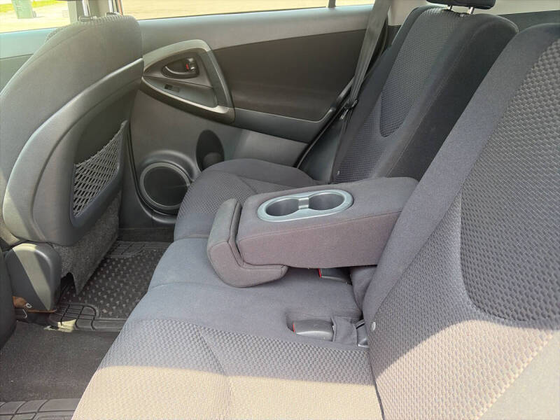 2011 Toyota RAV4 Sport