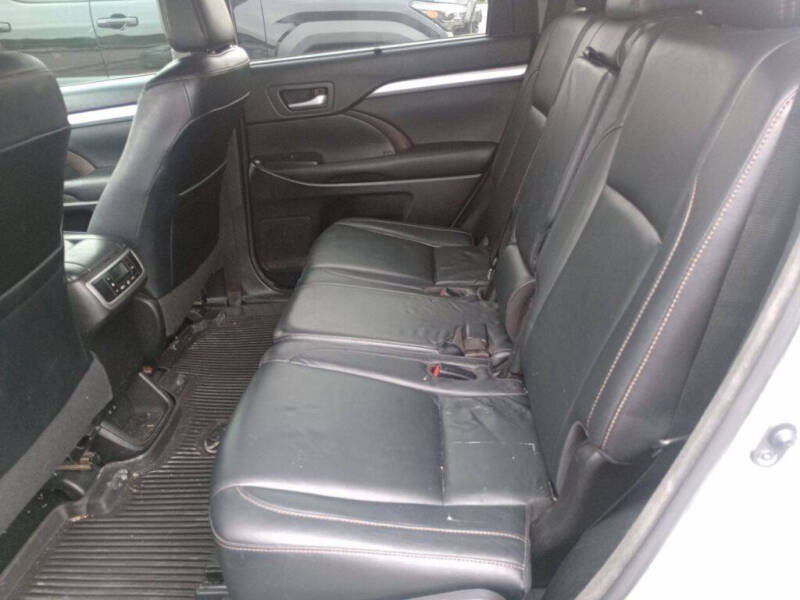 2017 Toyota Highlander XLE