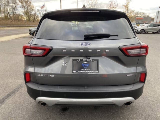 2023 Ford Escape Hybrid Active