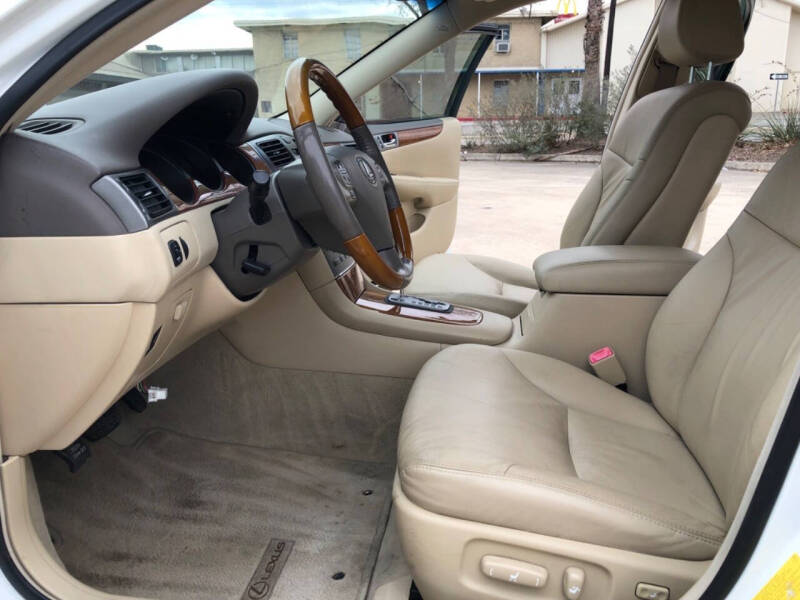 2005 Lexus ES 330