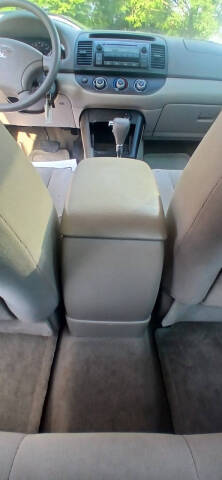 2006 Toyota Camry LE