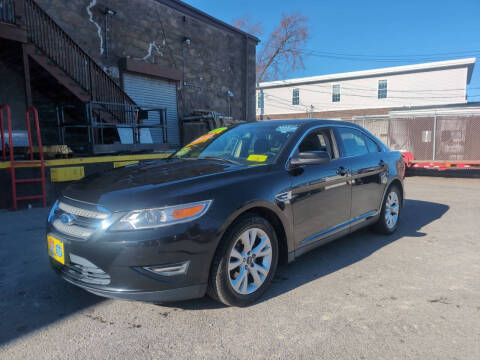 2011 Ford Taurus SEL