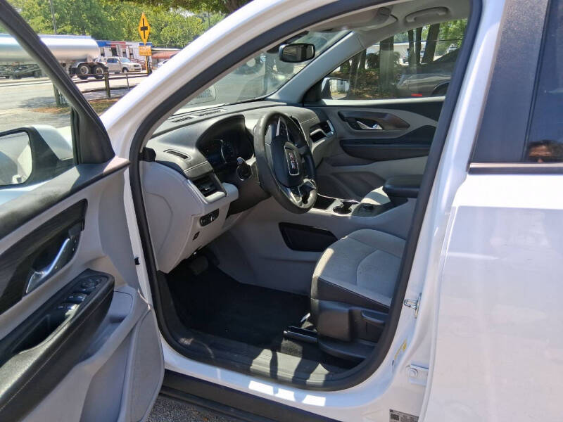 2022 GMC Terrain SLE