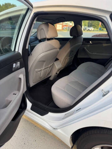 2016 Hyundai Sonata SE