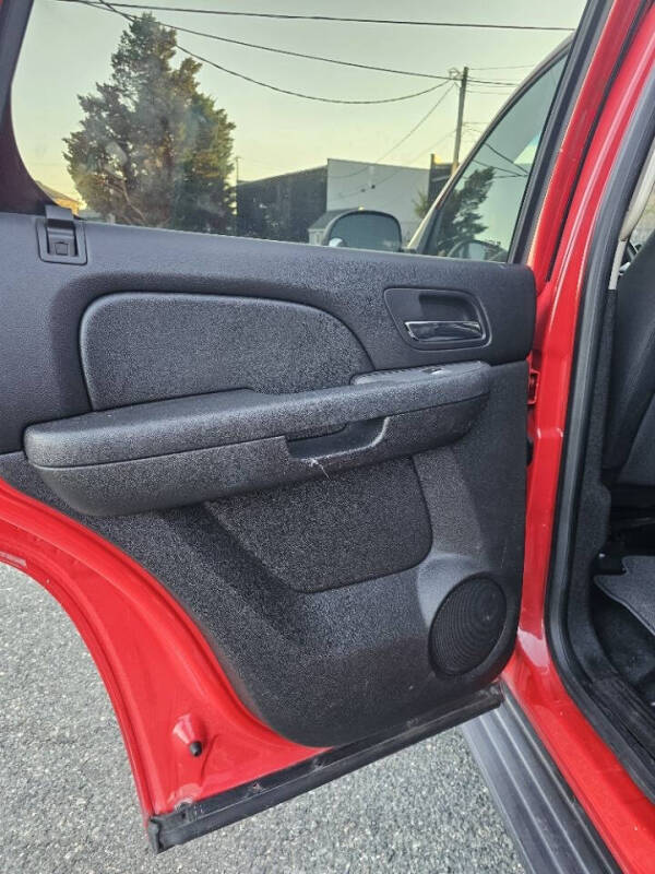 2012 Chevrolet Tahoe Special Service