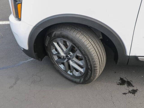 2024 Kia Telluride LX