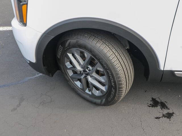 2024 Kia Telluride LX