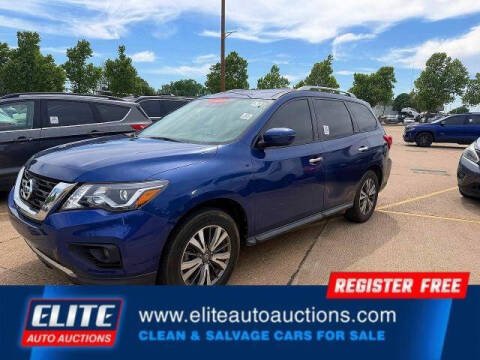 2018 Nissan Pathfinder SV