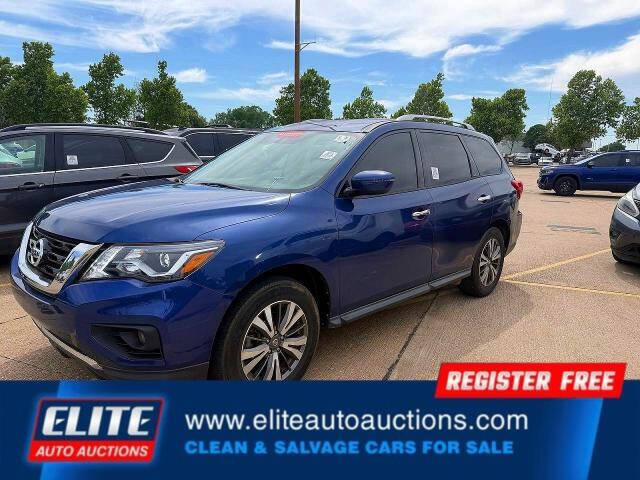 2018 Nissan Pathfinder SV