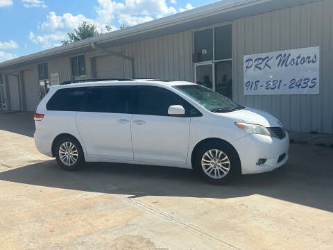 2012 Toyota Sienna XLE 8-Passenger