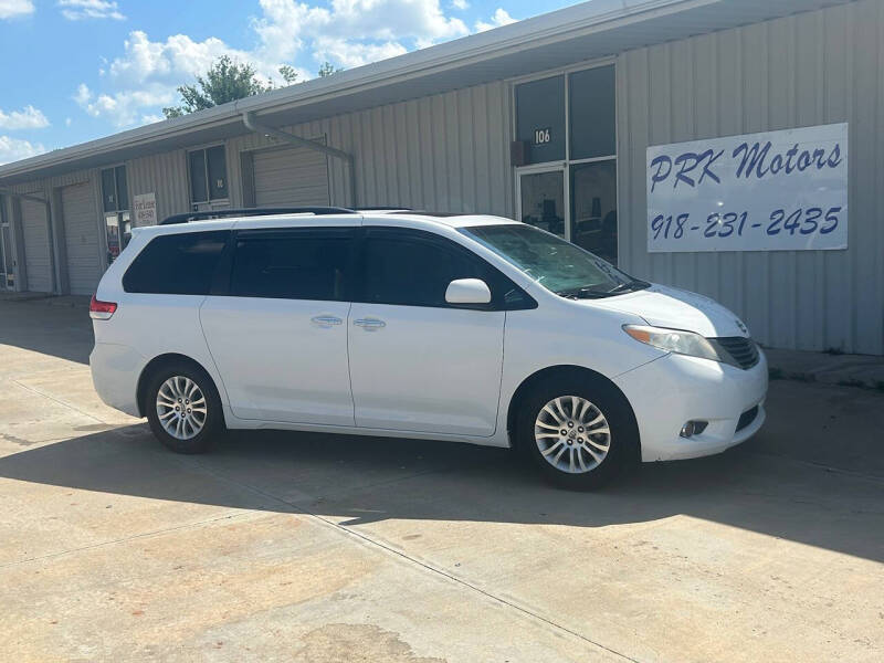 2012 Toyota Sienna XLE 8-Passenger