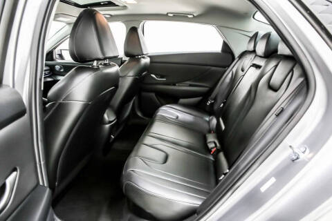 2025 Hyundai Elantra Hybrid Limited