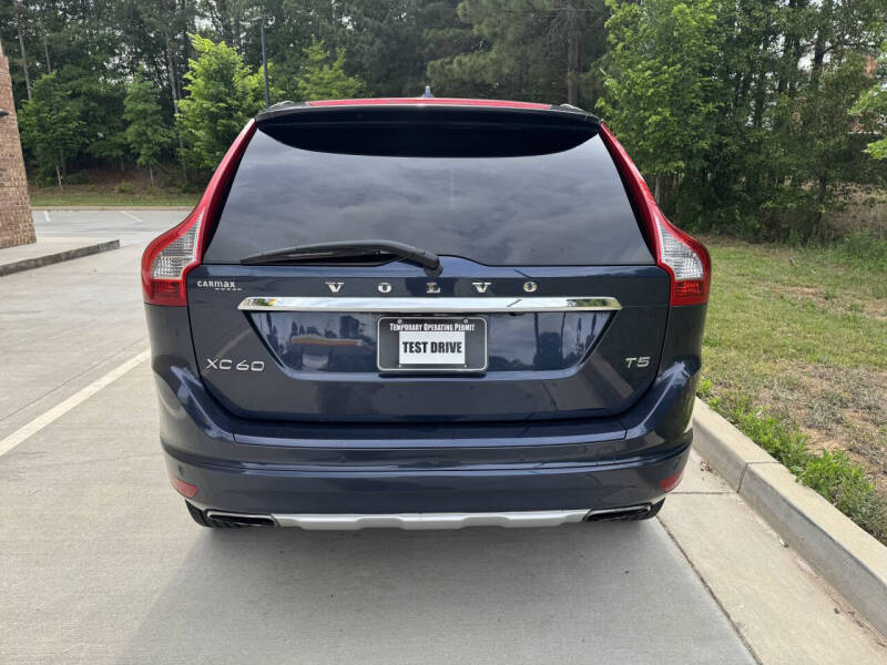2015 Volvo XC60 T5 Drive-E Platinum