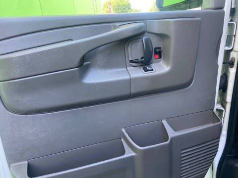 2013 Chevrolet Express 2500