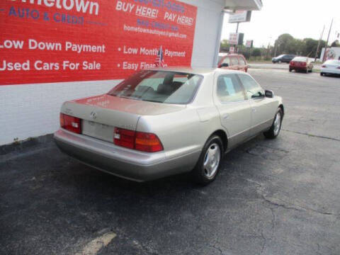 2000 Lexus LS 400