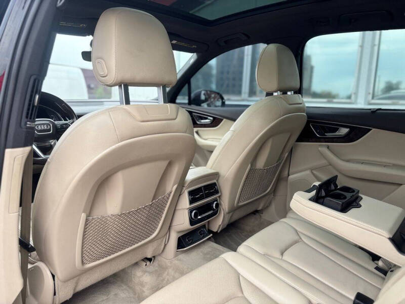 2017 Audi Q7 3.0T quattro Premium Plus