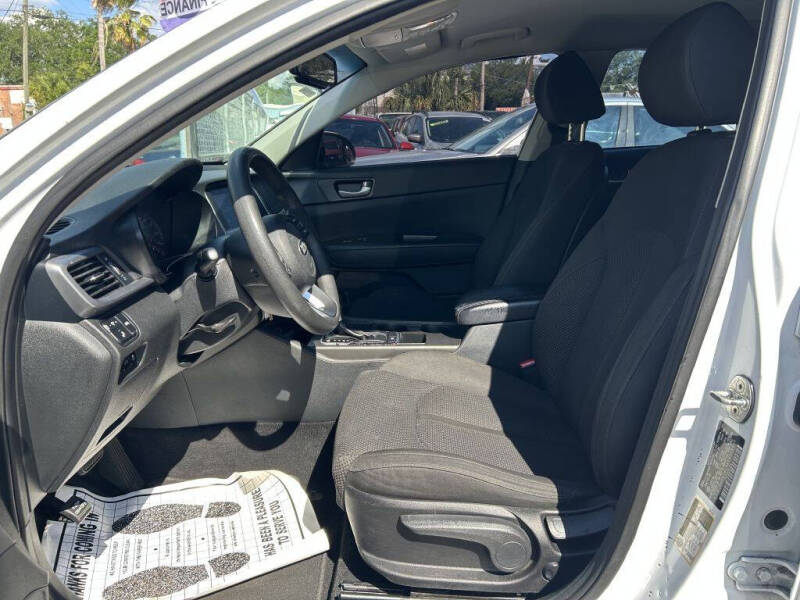 2019 Kia Optima LX
