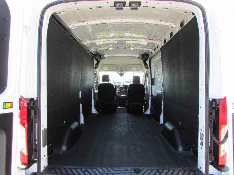 2023 Ford Transit 250