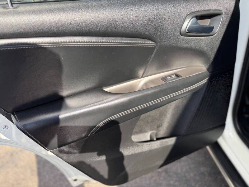 2018 Dodge Journey Crossroad