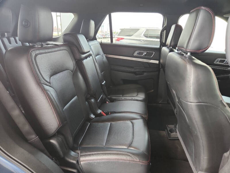 2018 Ford Explorer Sport