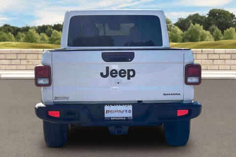 2026 Jeep Gladiator Sahara