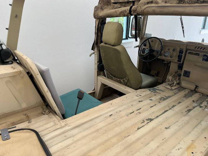 1989 AM General Hummer