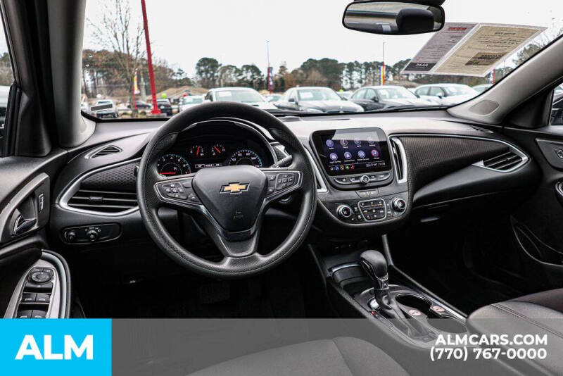 2024 Chevrolet Malibu LT