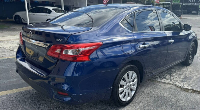 2019 Nissan Sentra S photo 7