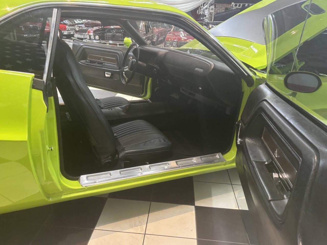 1972 Dodge Challenger 28