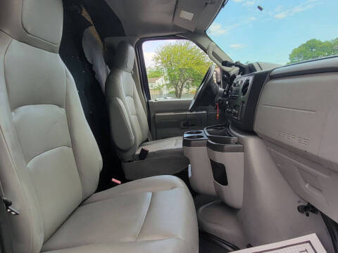 2012 Ford E-Series E-250