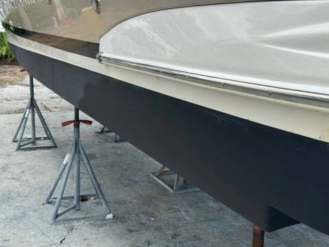 2011 Regal 35 Express Cruiser