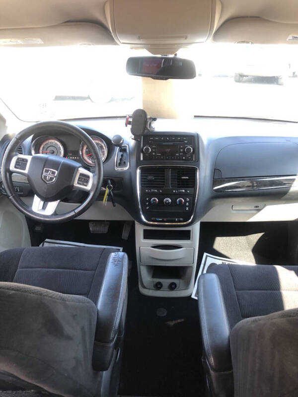 2014 Dodge Grand Caravan American Value Package