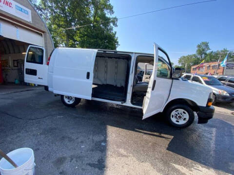 2019 GMC Savana 2500