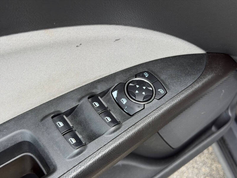 2015 Ford Fusion S