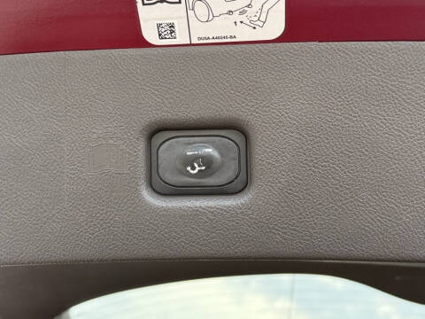 2019 Lincoln Nautilus Select