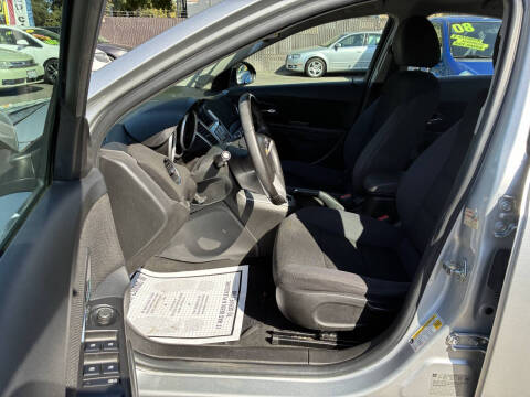 2013 Chevrolet Cruze 1LT Auto