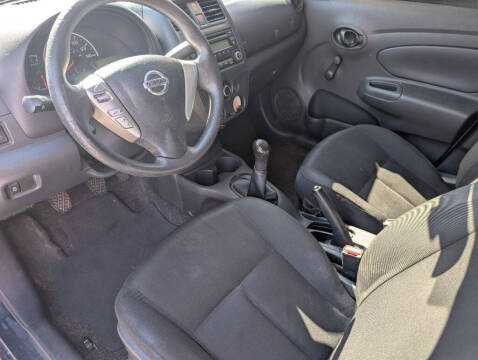 2016 Nissan Versa 1.6 S