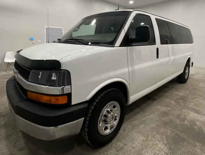 2015 Chevrolet Express LT 3500