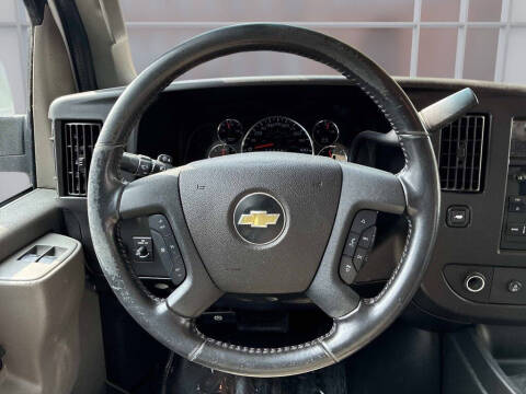2020 Chevrolet Express 2500
