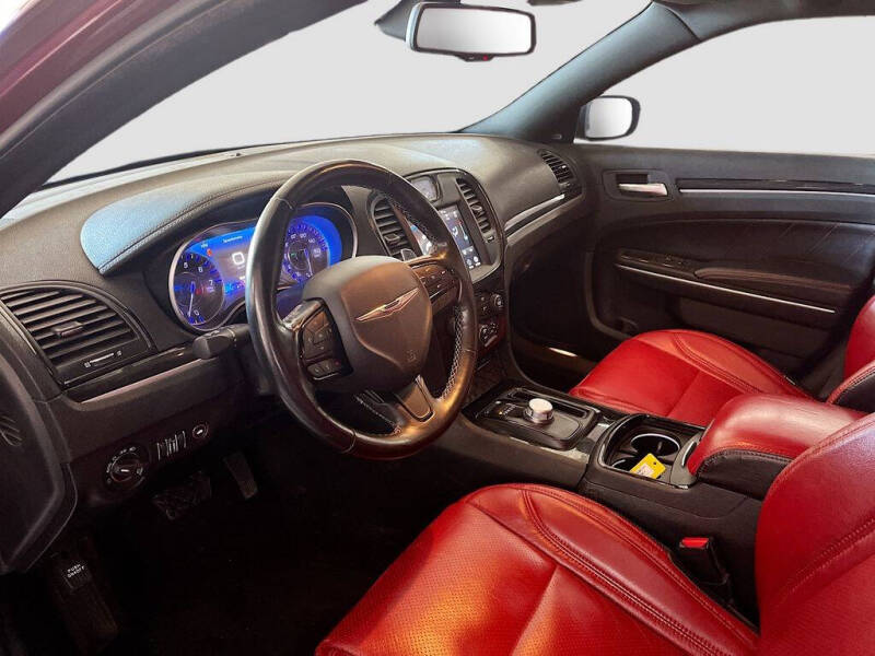 2021 Chrysler 300 S V8
