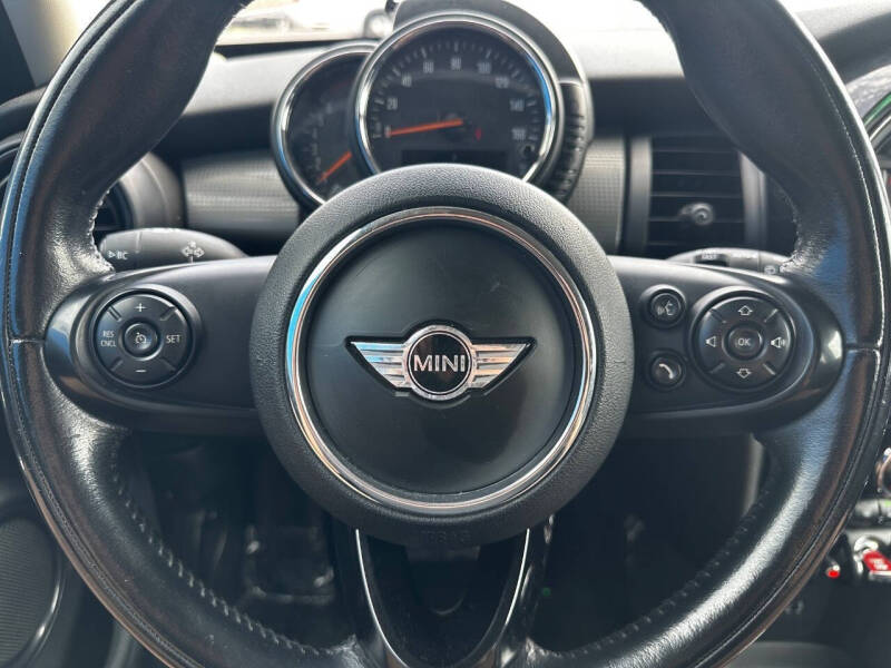 2016 MINI Hardtop 4 Door Cooper