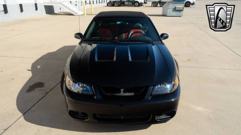 2003 Ford Mustang SVT Cobra