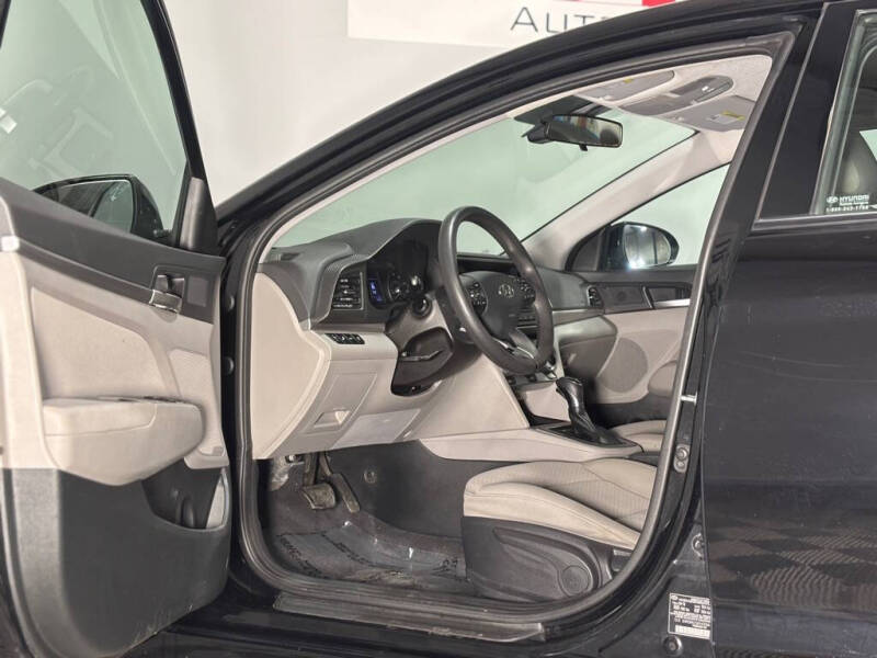 2019 Hyundai Elantra