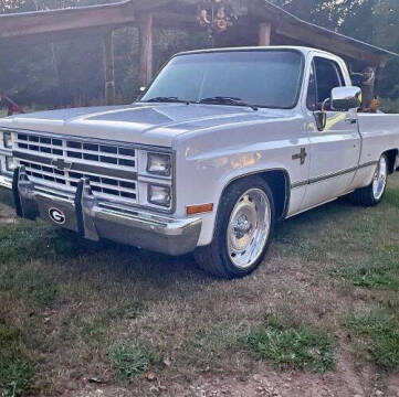 1983 Chevrolet Silverado 1500 SS Classic